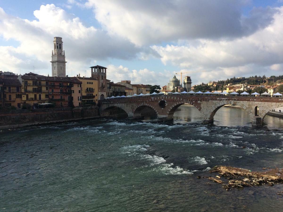 Roman Theater Verona Exterior photo